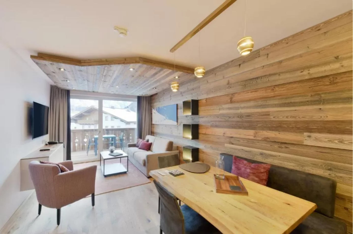 spiegel 2 TOURISTISCHE WOHNUNG MIT 2 SCHLAFZIMMERN IM ZENTRUM VON KAPRUN