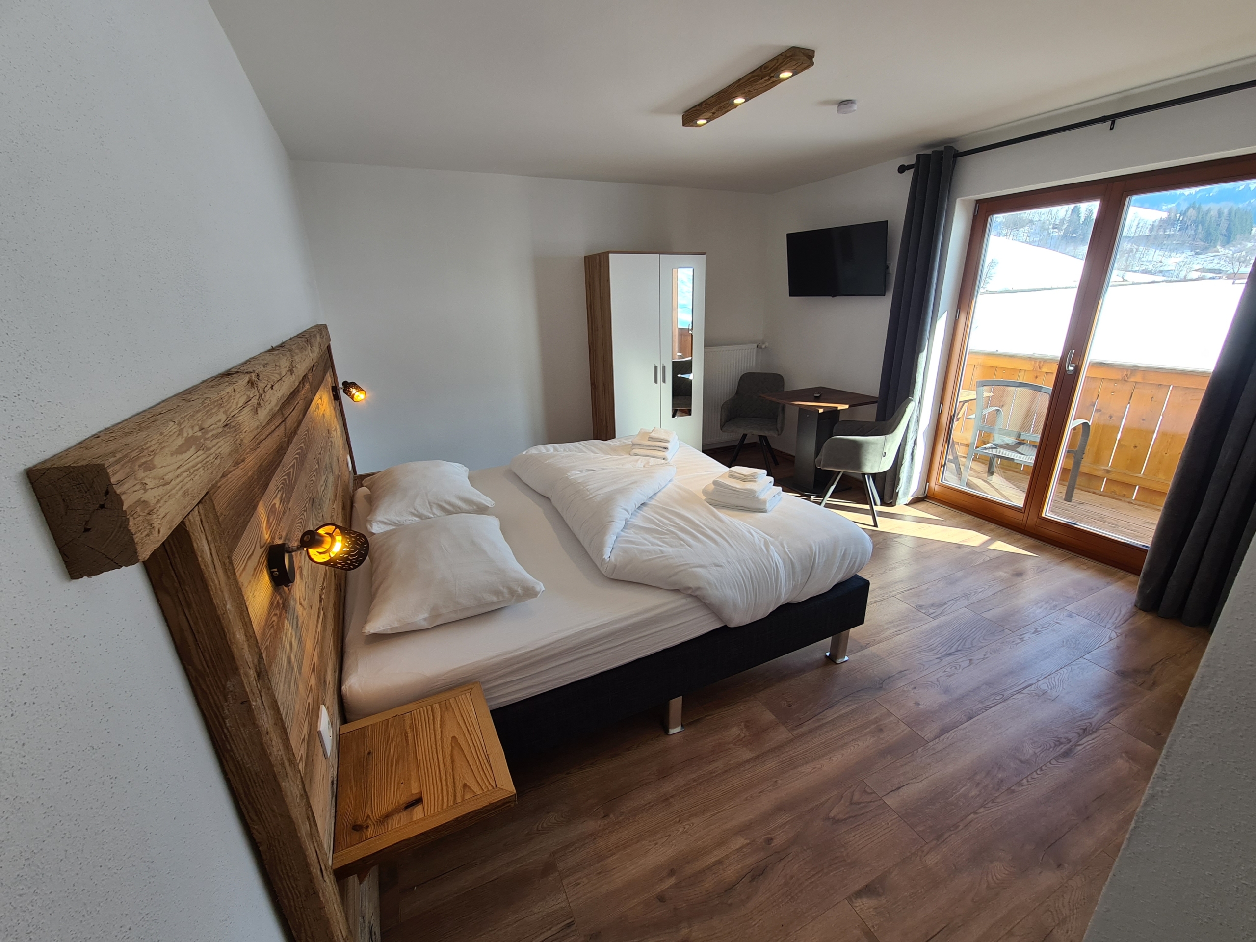 HOTEL / RESTAURANT MIT ATEMBERAUBENDE BERGBLICK IN MARIA ALM