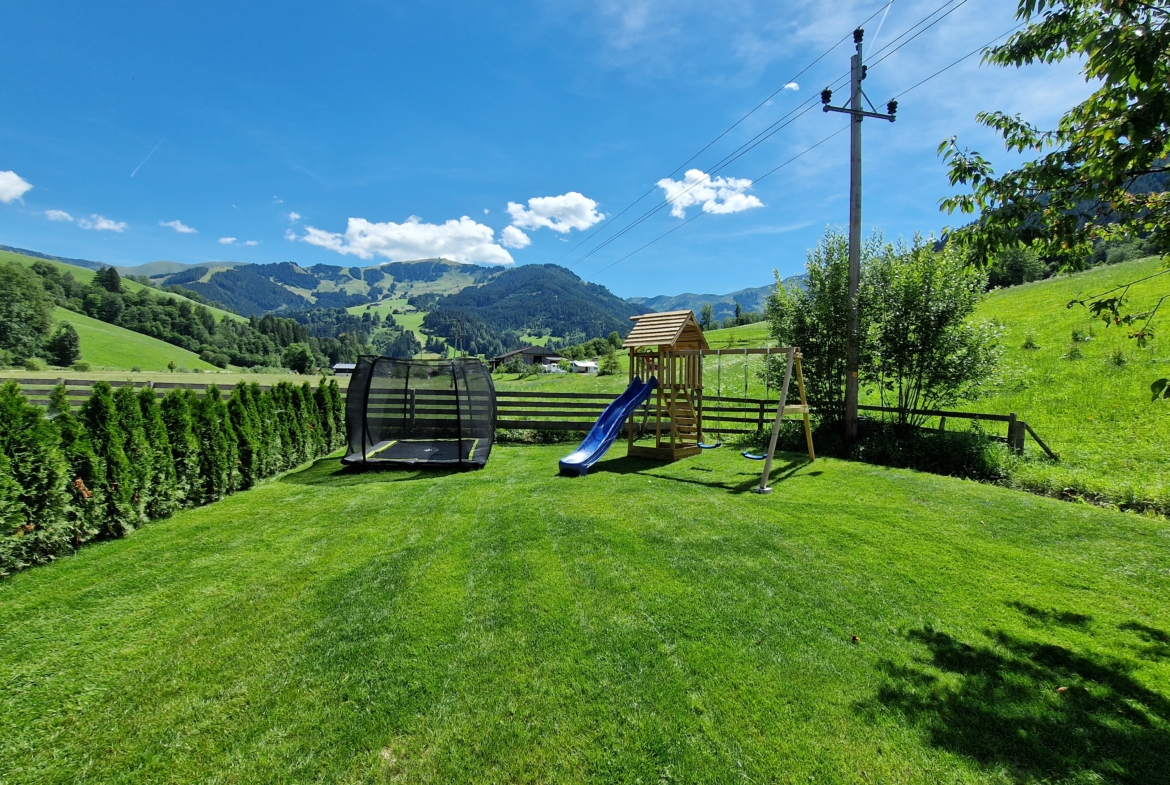 HOTEL / RESTAURANT MIT ATEMBERAUBENDE BERGBLICK IN MARIA ALM