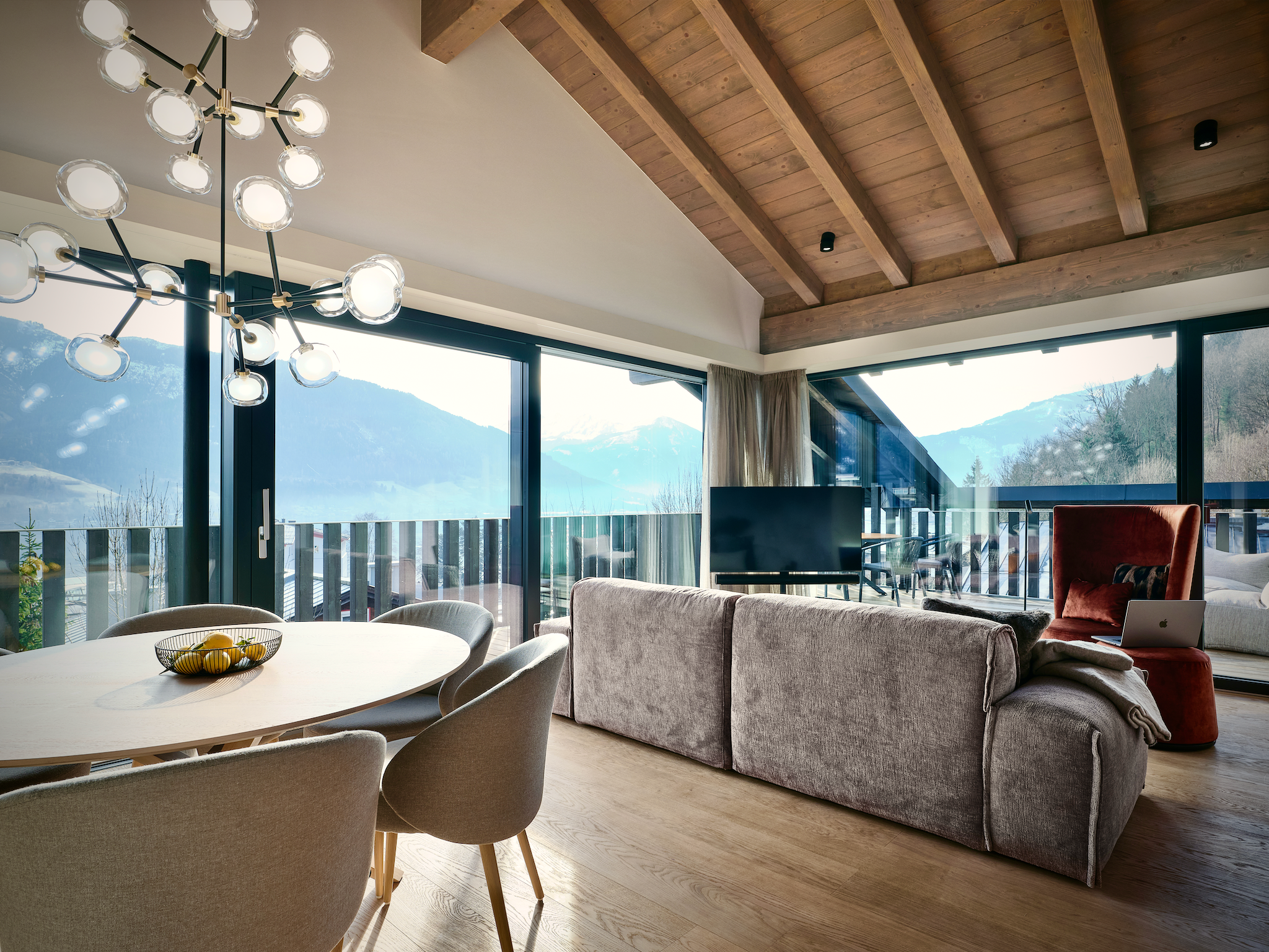 Haus am Lift – exklusives Apartmenthaus direkt an der Piste in Zell am See