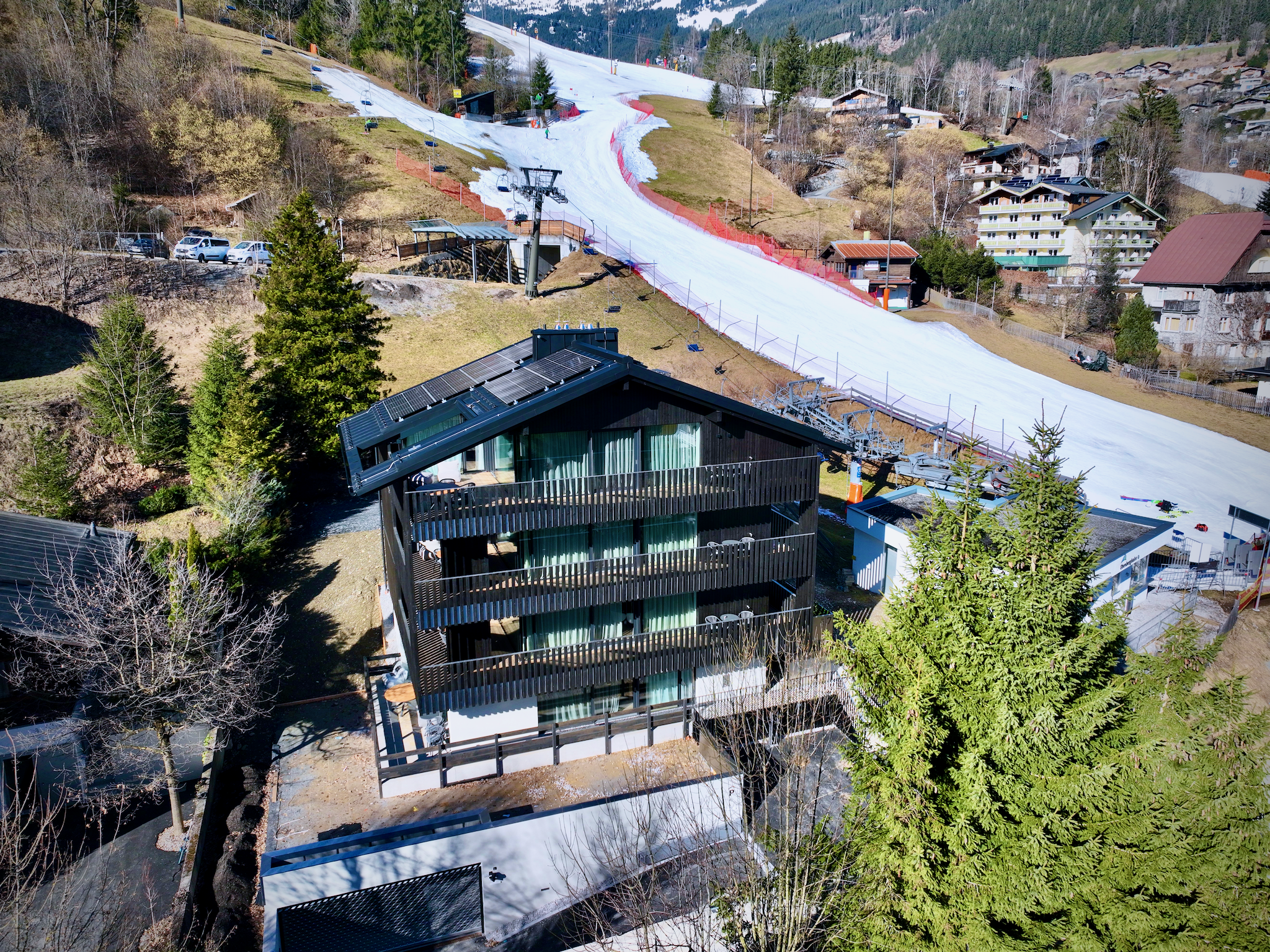 Haus am Lift – exklusives Apartmenthaus direkt an der Piste in Zell am See