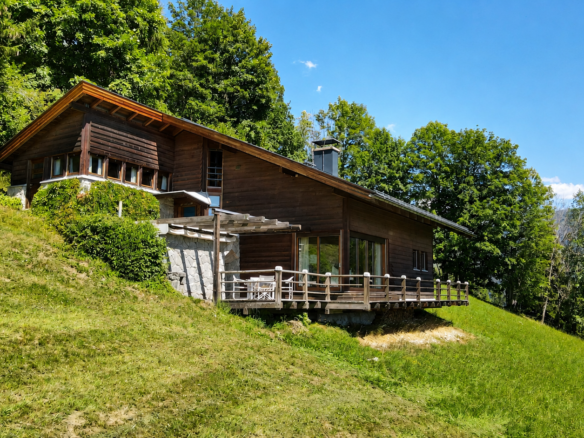 Zweitwohnsitz über dem Zeller See – alpines Chalet mit traumhaftem Panoramablick