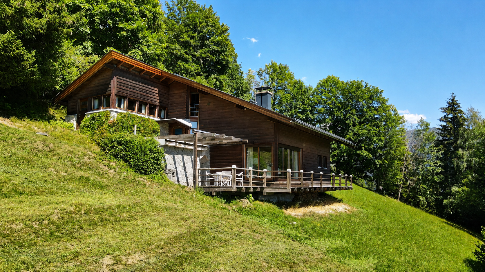 Zweitwohnsitz über dem Zeller See – alpines Chalet mit traumhaftem Panoramablick